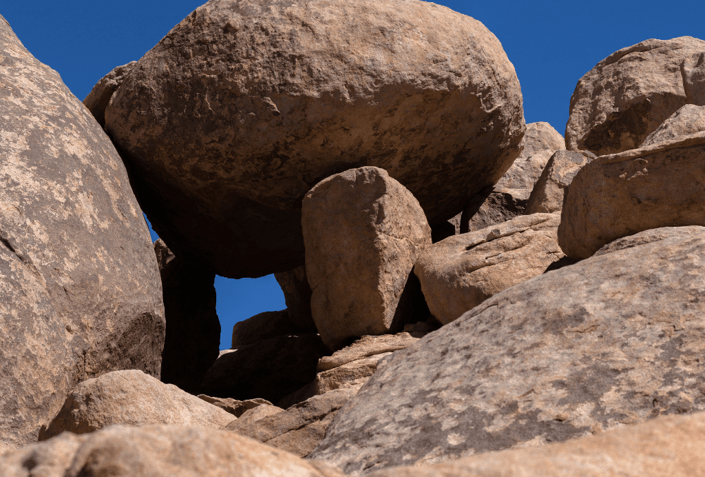 Chutes de pierres aux grenobles