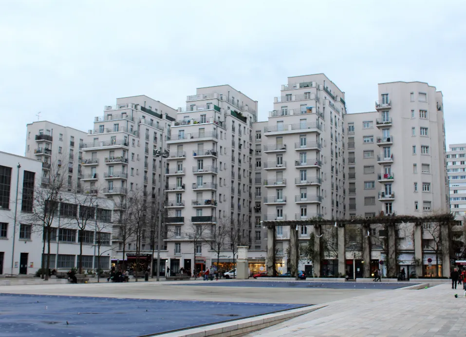 villeurbanne, deux blessés après un coup de feu